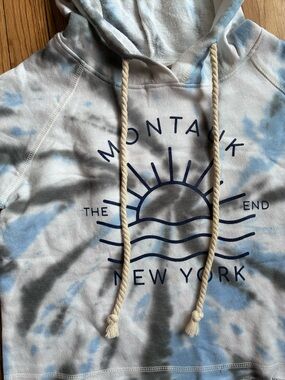 Lagaci Tie-Dye Hoodie in Light Blue & Soft Gray